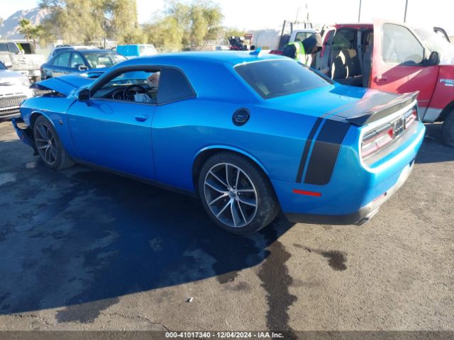 2C3CDZFJ2FH877815 Dodge Challenger R/t Scat Pack Shaker
