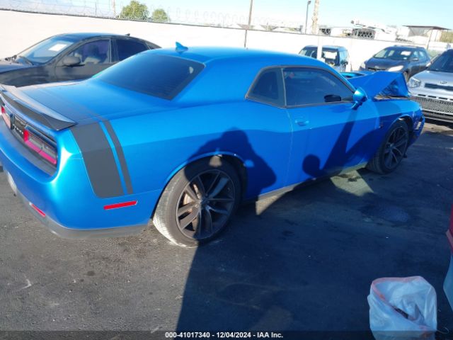2C3CDZFJ2FH877815 Dodge Challenger R/t Scat Pack Shaker
