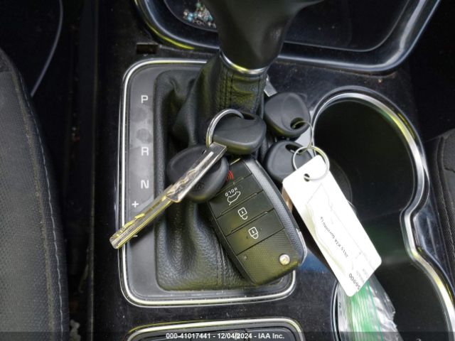 5XYKT4A61FG612933 KIA SORENTO LX