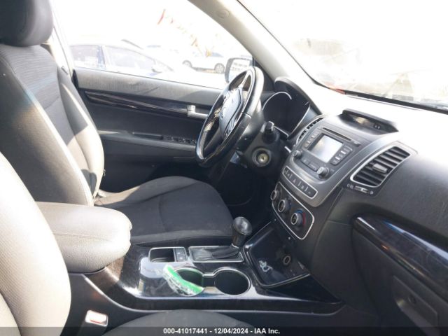 5XYKT4A61FG612933 KIA SORENTO LX