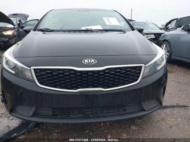 KIA FORTE LX 2017 3KPFK4A77HE151184 Image 12