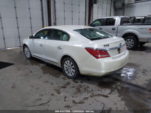 1G4GB5GR7EF174562 Buick Lacrosse Leather Group