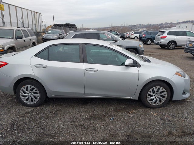 Toyota COROLLA LE 2018 2T1BURHE5JC124130 Image 14