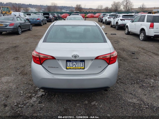 Toyota COROLLA LE 2018 2T1BURHE5JC124130 Image 17