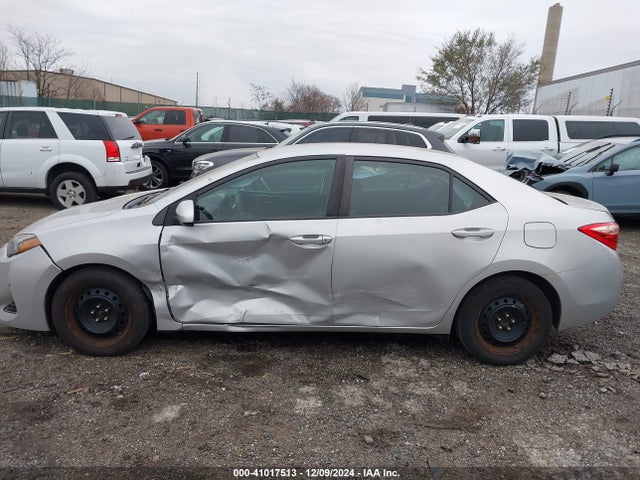 Toyota COROLLA LE 2018 2T1BURHE5JC124130 Image 6
