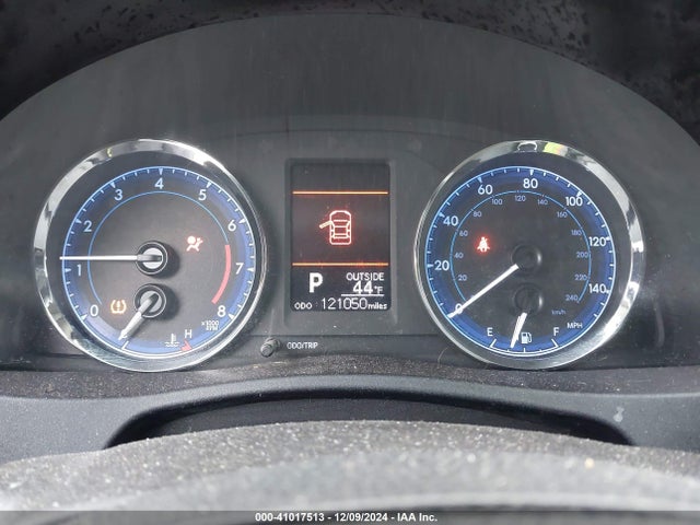 Toyota COROLLA LE 2018 2T1BURHE5JC124130 Image 7