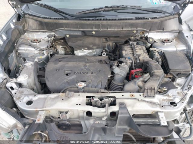 JA4AP3AUXHZ048108 Mitsubishi Outlander Sport 2.0 Es