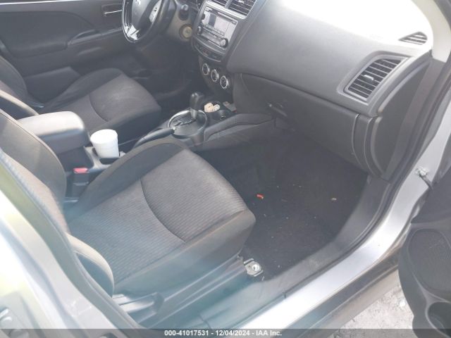 JA4AP3AUXHZ048108 Mitsubishi Outlander Sport 2.0 Es