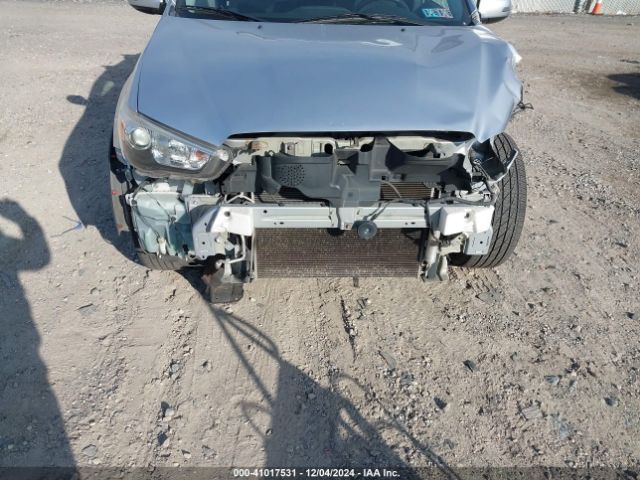 JA4AP3AUXHZ048108 Mitsubishi Outlander Sport 2.0 Es
