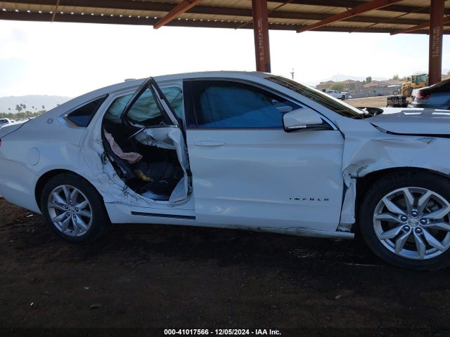 Chevrolet IMPALA 1LT 2017 2G1105S36H9120095 Image 14