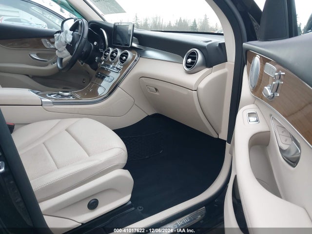 WDC0G4KB5KV195160 Mercedes-Benz Glc 300 4matic
