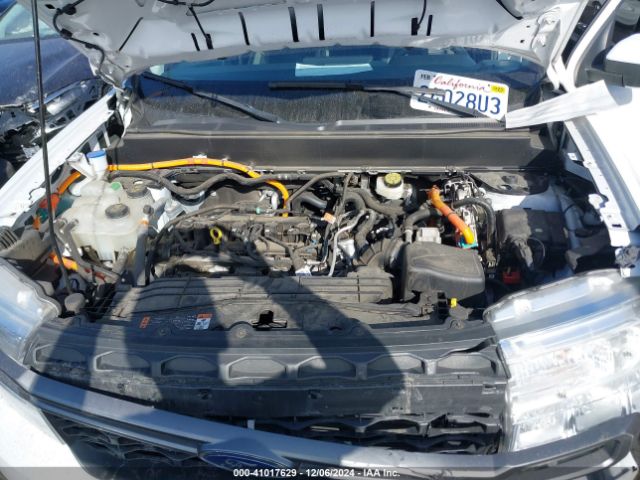 3FTTW8E30NRA28322 Ford Maverick Xlt