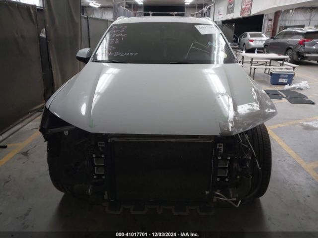 WA1AHAF71JD019801 Audi Q7 2.0t Premium