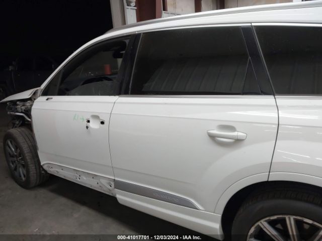 WA1AHAF71JD019801 Audi Q7 2.0t Premium