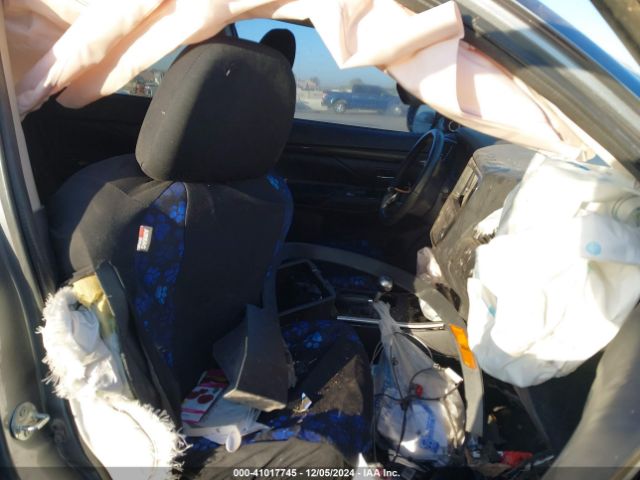 2017 MITSUBISHI OUTLANDER JA4AD3A32HZ059538 Photo 4