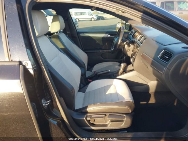3VWD17AJ7GM406974 Volkswagen Jetta 1.8t Sport