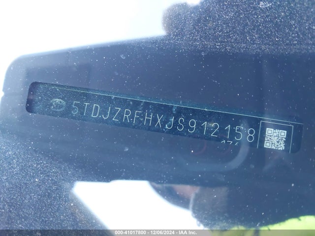 Toyota Highlander Xle 2018 5TDJZRFHXJS912158 Image 17