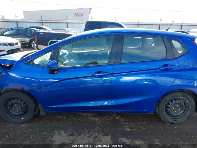 Honda FIT LX 2015 3HGGK5H57FM764974 Image 14