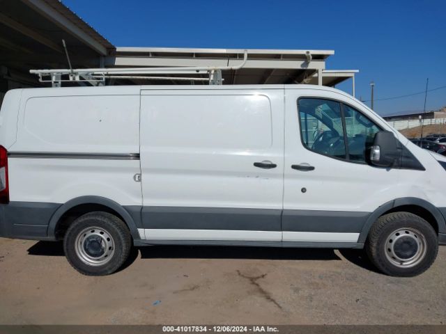 1FTYR1YM6HKB08841 Ford Transit-250