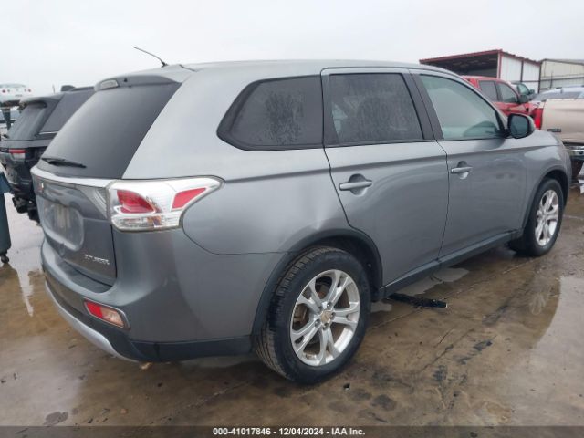 JA4AD3A37FZ012289 Mitsubishi Outlander Se