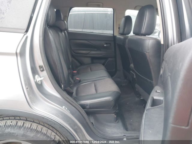 JA4AD3A37FZ012289 Mitsubishi Outlander Se