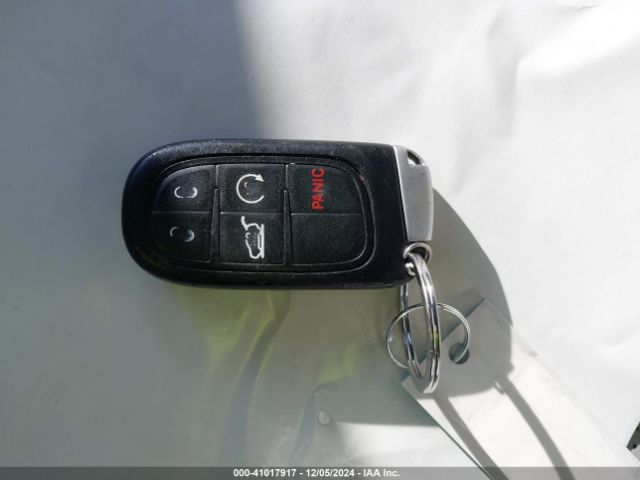 1C4PJLDB5KD457858 Jeep Cherokee Limited Fwd