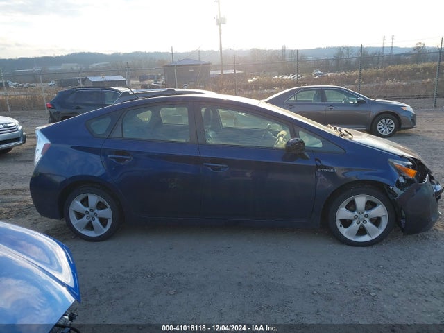 JTDKN3DUXF0404652 Toyota Prius Five