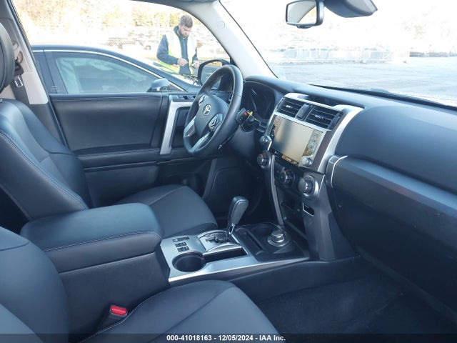Toyota 4runner Sr5 Premium 2020 JTEBU5JR9L5837288 Image 5