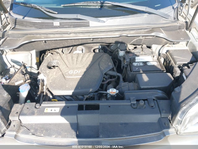 KIA Soul 2016 KNDJN2A25G7392024 Image 10