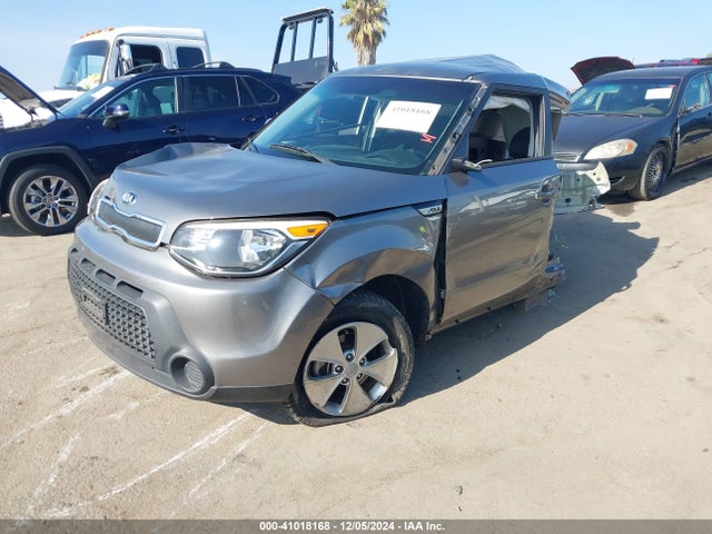 KIA Soul 2016 KNDJN2A25G7392024 Image 2