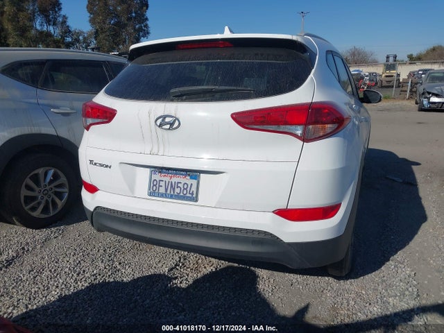 Hyundai TUCSON SEL 2018 KM8J33A44JU817055 Image 17