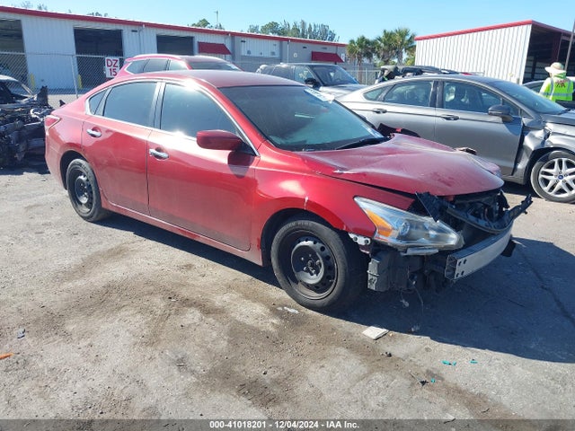 Nissan Altima 2.5 S 2014 1N4AL3APXEC108808 Image 1