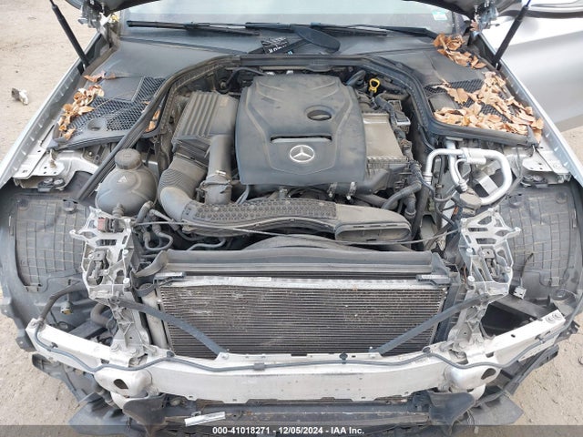 WDDWF4KB0JR325376 Mercedes-Benz C 300 4matic