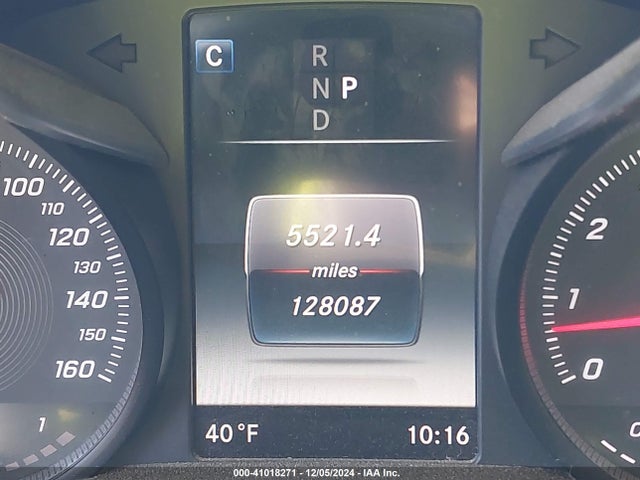 WDDWF4KB0JR325376 Mercedes-Benz C 300 4matic