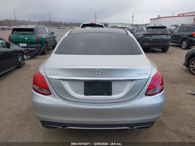 WDDWF4KB0JR325376 Mercedes-Benz C 300 4matic