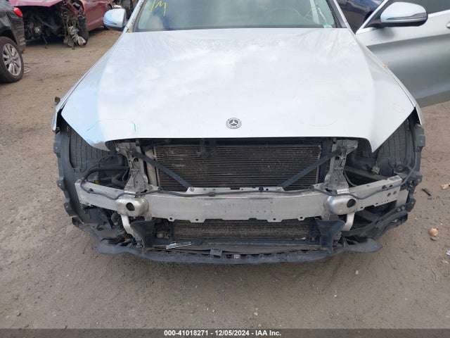 WDDWF4KB0JR325376 Mercedes-Benz C 300 4matic