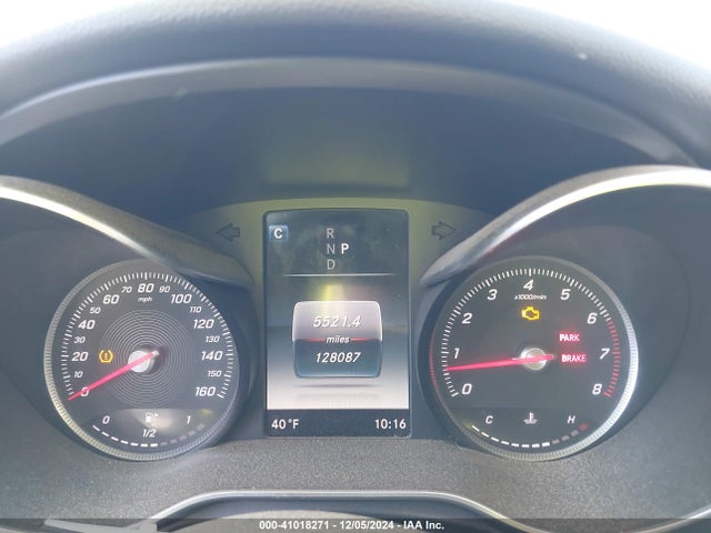 WDDWF4KB0JR325376 Mercedes-Benz C 300 4matic