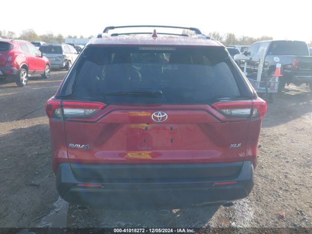2T3C1RFV1MW145048 Toyota Rav4 Xle Premium
