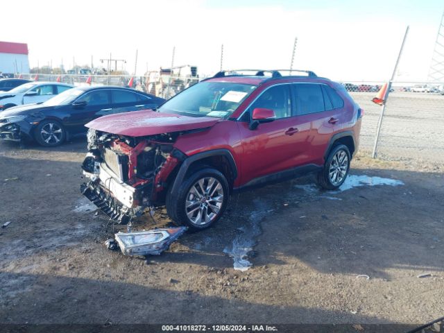 2T3C1RFV1MW145048 Toyota Rav4 Xle Premium