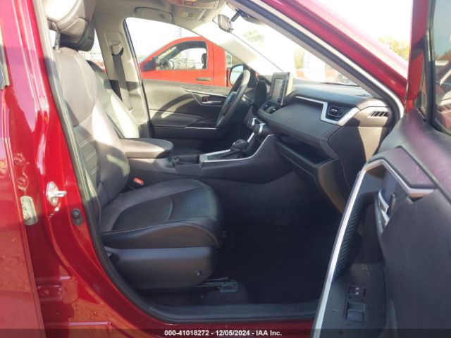 2T3C1RFV1MW145048 Toyota Rav4 Xle Premium
