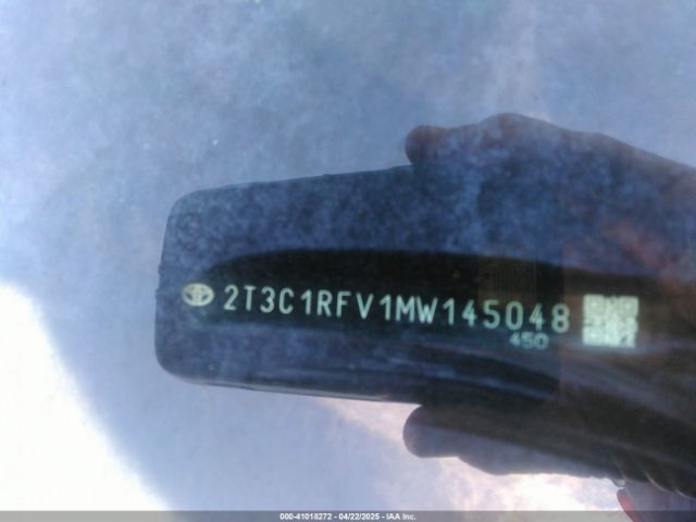 2T3C1RFV1MW145048 Toyota Rav4 Xle Premium