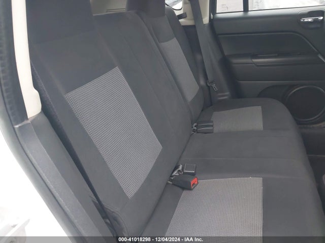1C4NJCBA9ED539307 Jeep Compass Sport