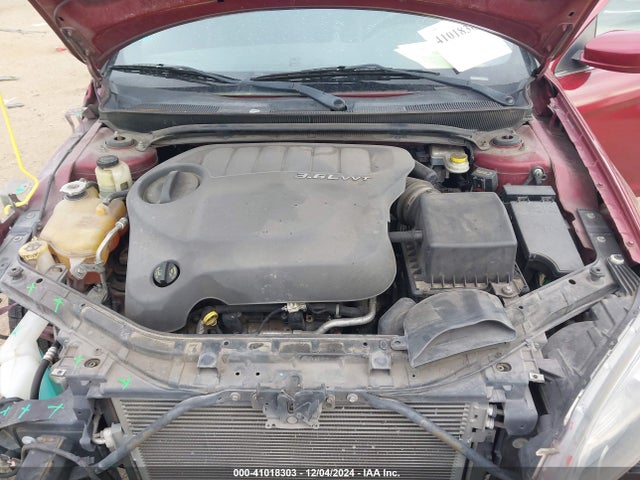 1C3CCBBG5EN118425 Chrysler 200 Touring