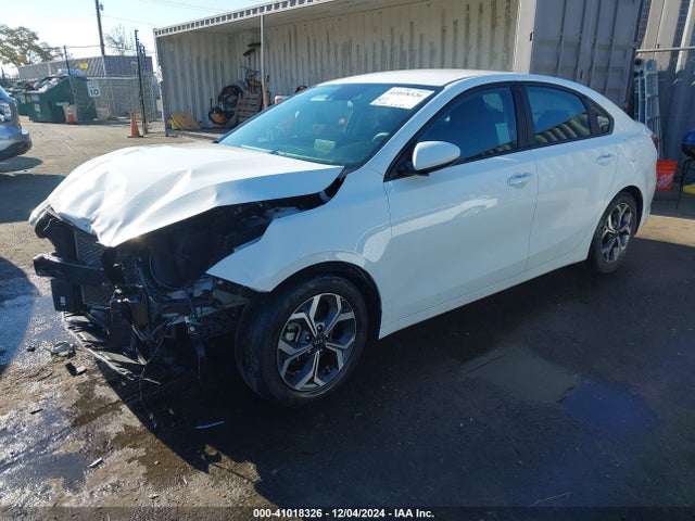 3KPF24AD5LE204009 KIA Forte Lxs