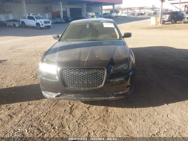 2C3CCAAG5FH796792 Chrysler 300 Limited