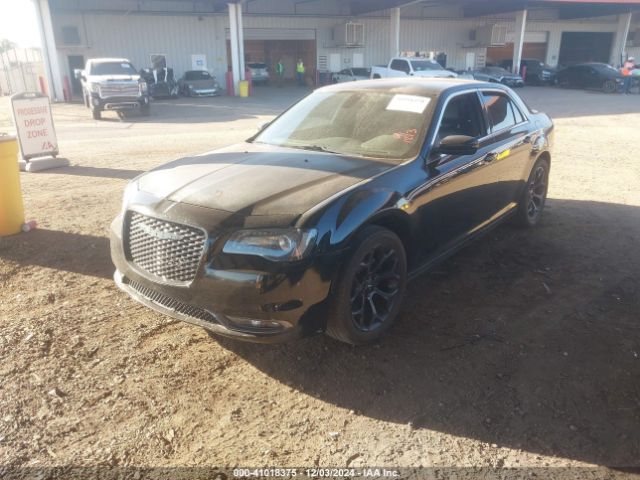 2C3CCAAG5FH796792 Chrysler 300 Limited