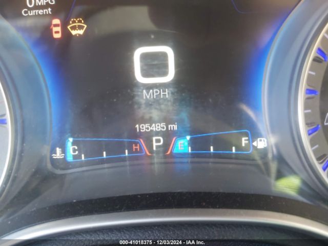 2C3CCAAG5FH796792 Chrysler 300 Limited