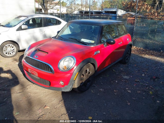 2009 MINI COOPER S WMWMF73549TW87976 Photo 1
