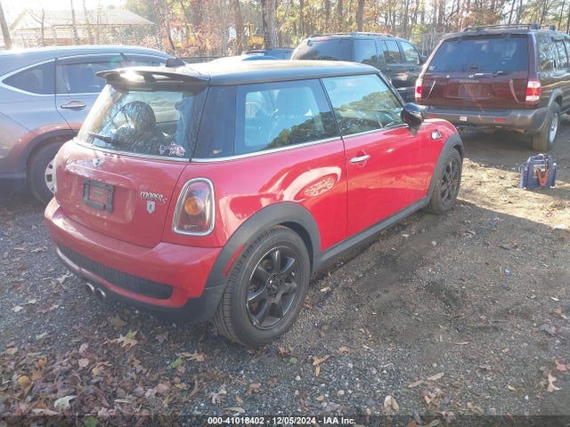 2009 MINI COOPER S WMWMF73549TW87976 Photo 3