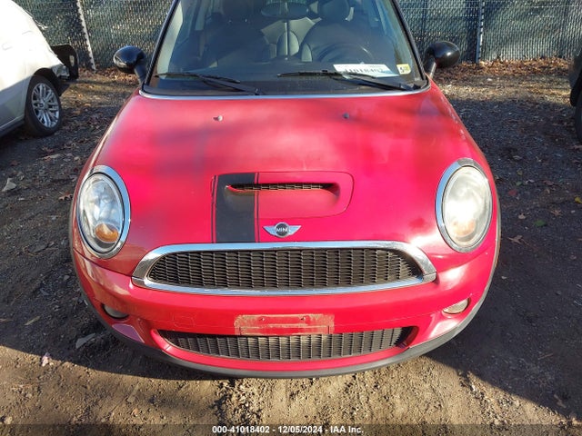 2009 MINI COOPER S WMWMF73549TW87976 Photo 5